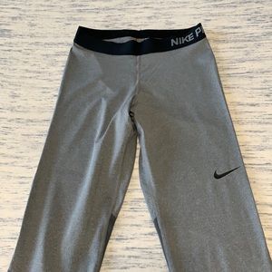Nike pro leggings